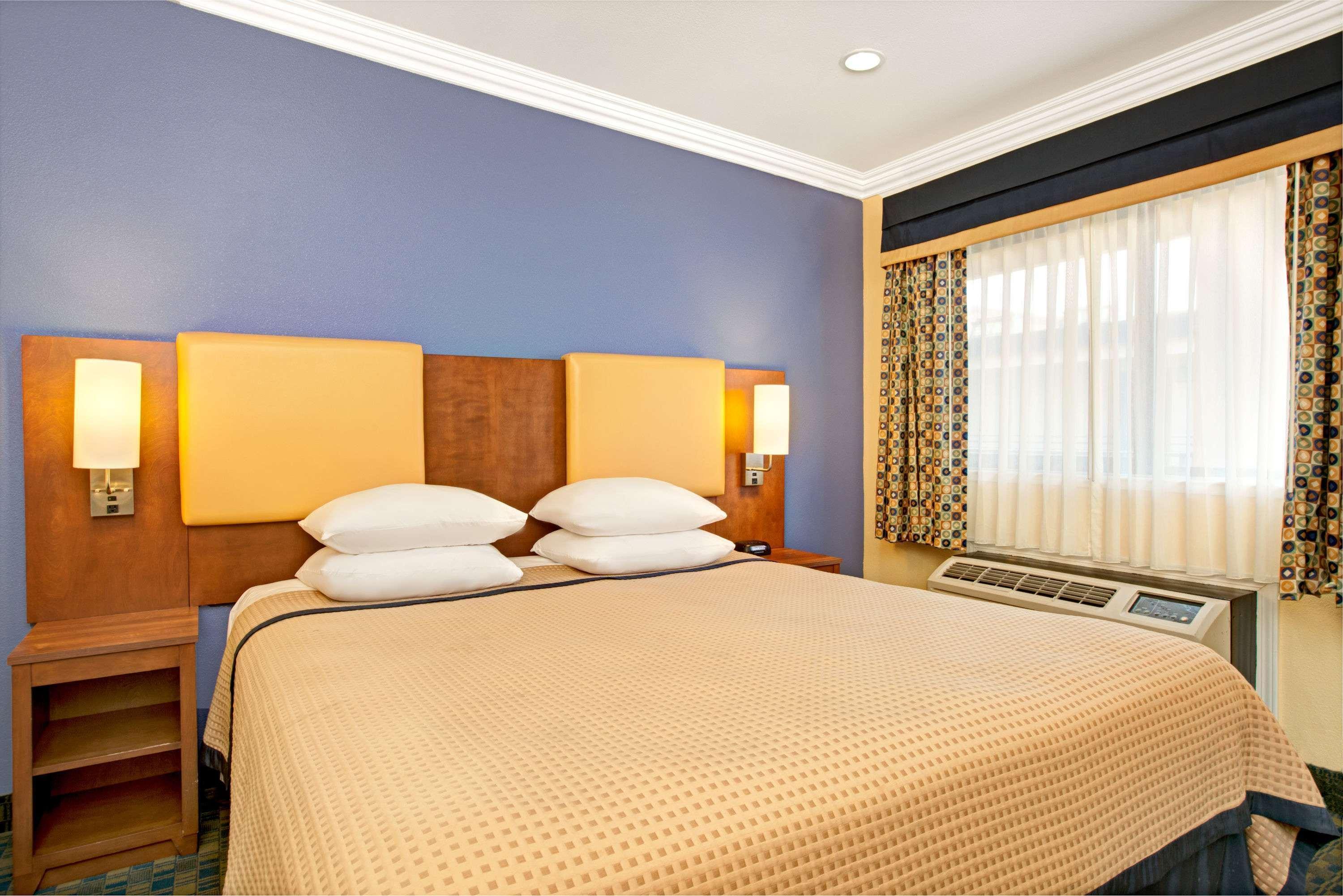 Days Inn San Francisco - Lombard Exterior photo